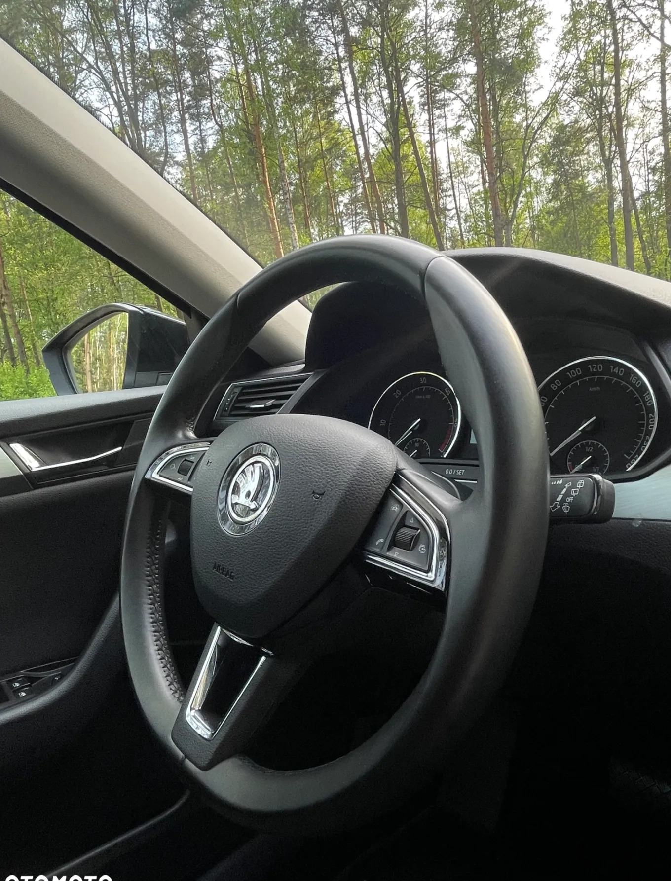 Skoda Superb cena 67500 przebieg: 159319, rok produkcji 2016 z Szamocin małe 137